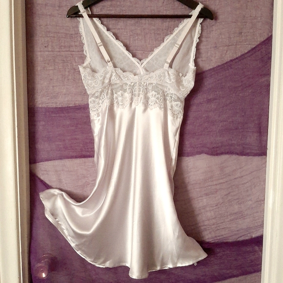 Morgan Iconic Bust Support Silk Chemise 100% Silk - Picture 3 of 8